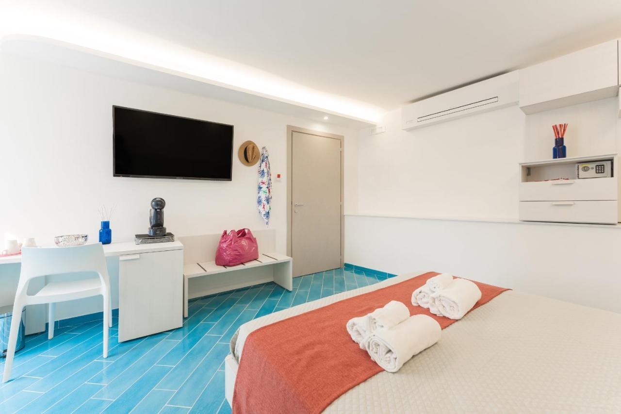 פרוסידה Il Corallo Residence מראה חיצוני תמונה