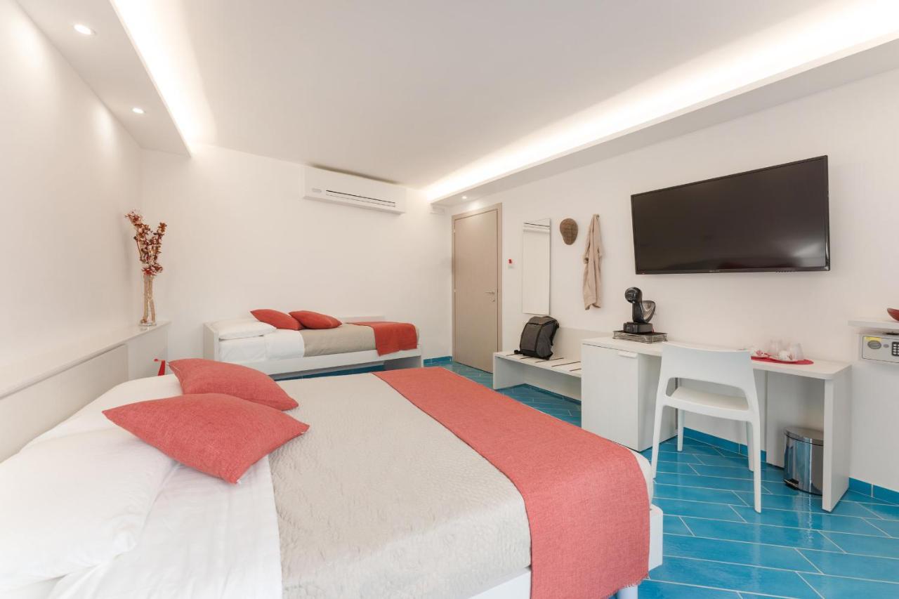 פרוסידה Il Corallo Residence מראה חיצוני תמונה
